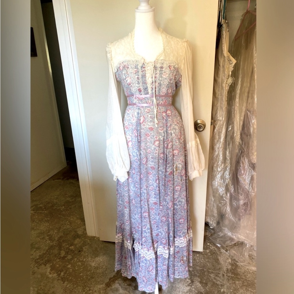 VINTAGE GUNNE SAX Dress by Jessica McClintock - Picture 4 of 12